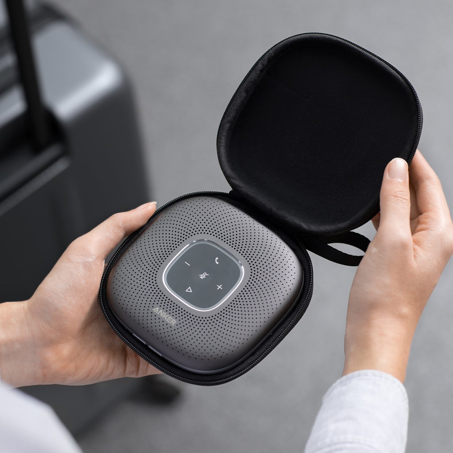 Anker PowerConf 藍牙喇叭揚聲器